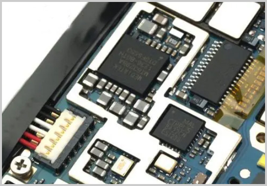 PCB設(shè)計(jì)如何避免連錫？實(shí)用技巧與預(yù)防方案